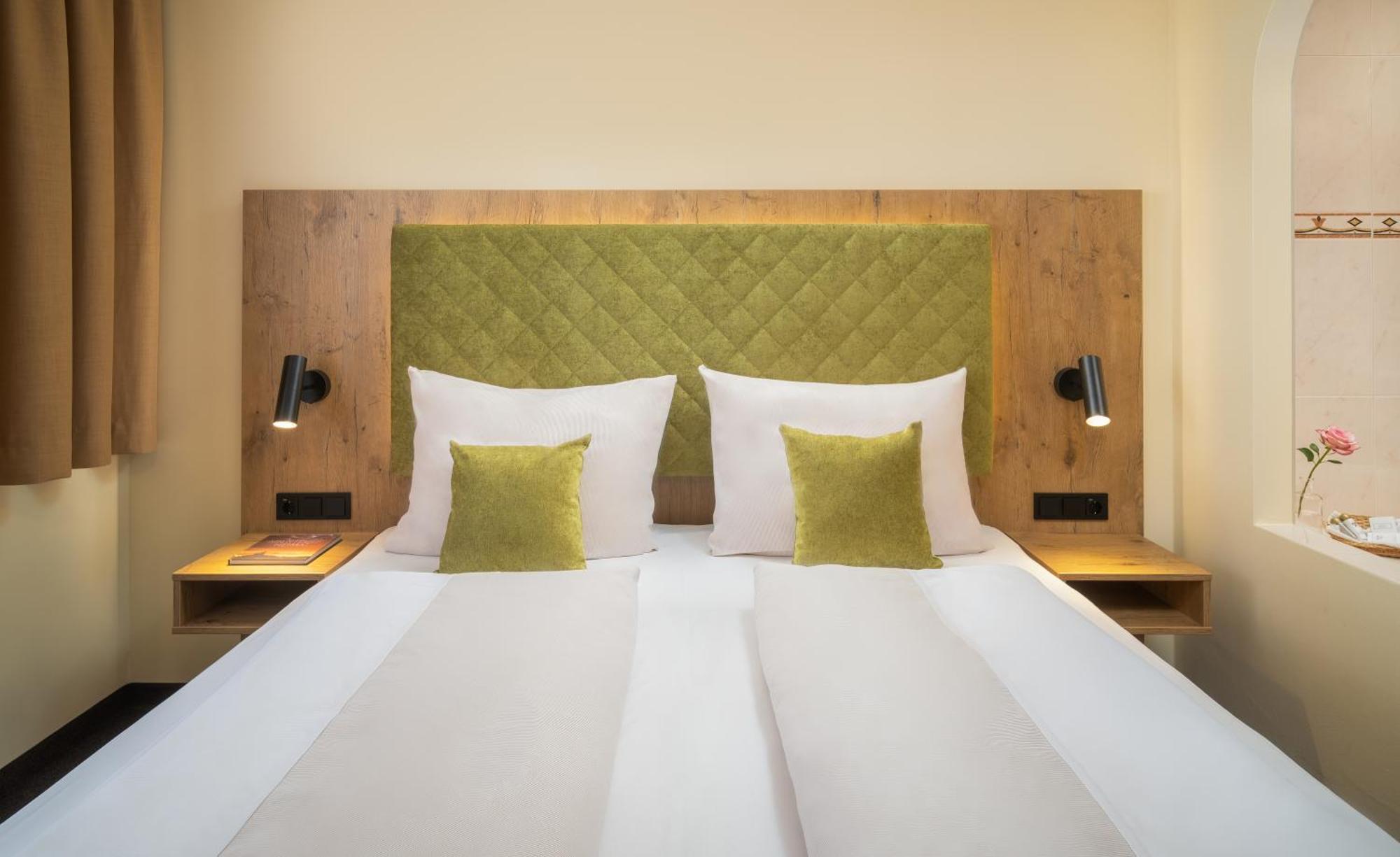 Hotel Vitaloase Zu Den Drei Bruedern Unken Extérieur photo