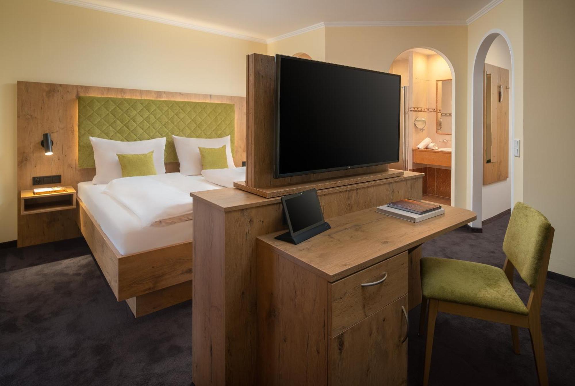 Hotel Vitaloase Zu Den Drei Bruedern Unken Extérieur photo